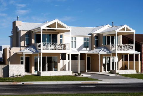 Aldinga Beach Getaways - C Tourism 0