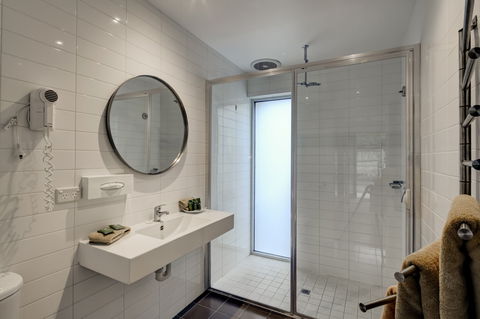 Ashmont Motor Inn And Apartments - C Tourism 2