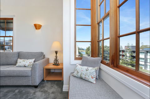 Bellevue Accommodation (The Bellevue Kiama) - C Tourism 1