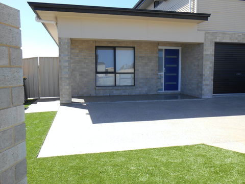 Blue Door Retreat - C Tourism 0