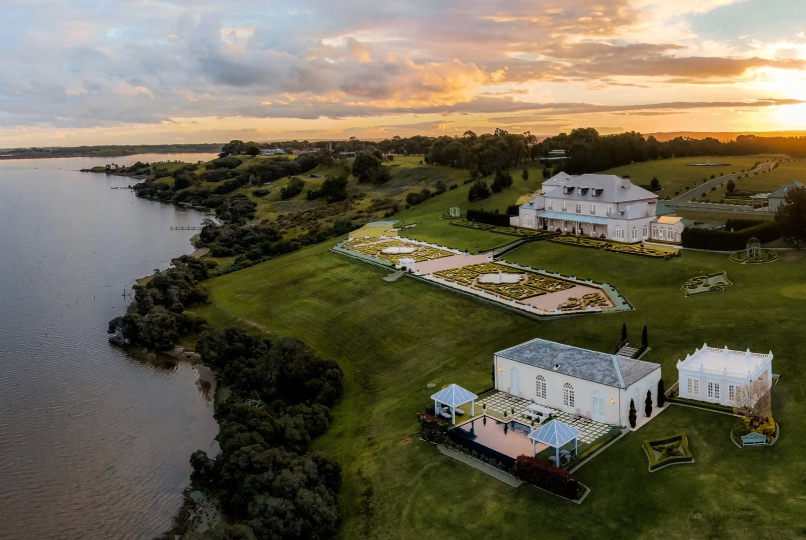 Leopold VIC C Tourism