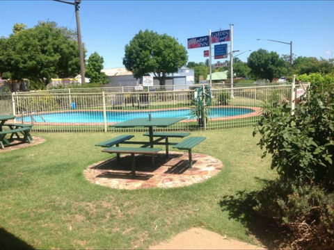 Garden Court Motor Inn - C Tourism 0