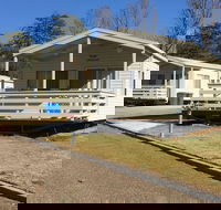 Harden Caravan Park - C Tourism