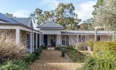 Haven Red Hill - C Tourism 0