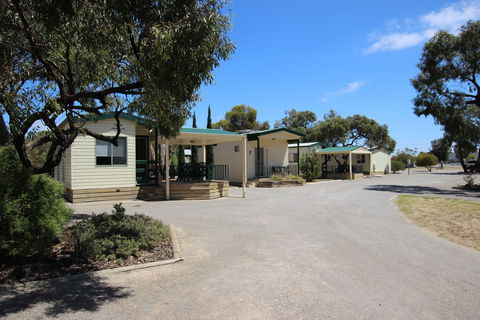 Minlaton Caravan Park - C Tourism 1