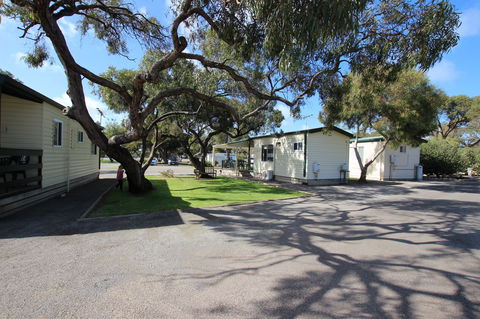Minlaton Caravan Park - C Tourism 2