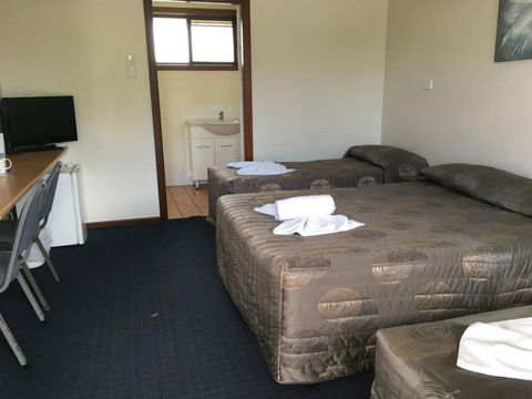 Palm Valley Motel And Home Village - C Tourism 0