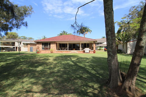 Ray Of Sunshine-Waterfront Reserve - C Tourism 0