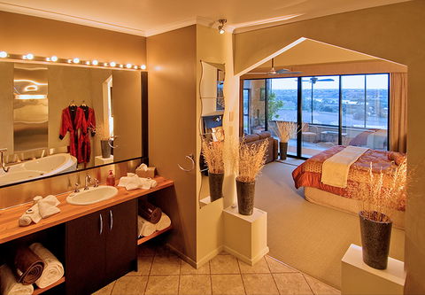 Riverview Rise Retreats - C Tourism 2