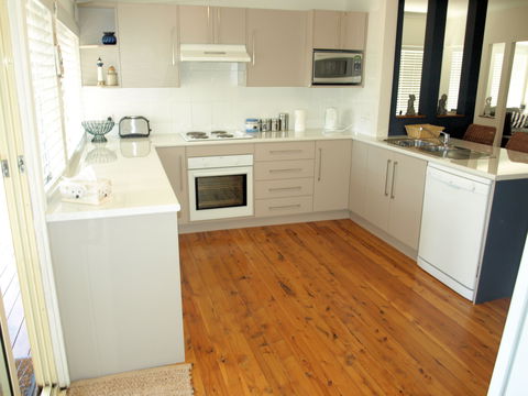 Seaside House Jervis Bay - C Tourism 1