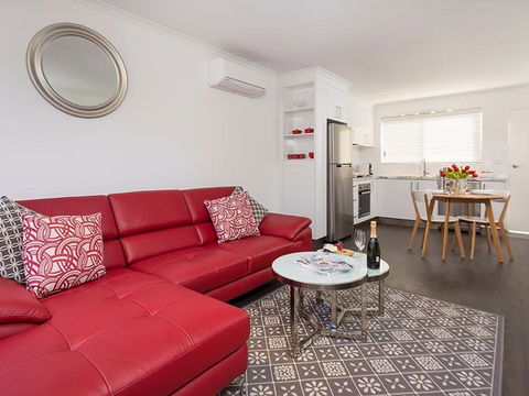 Understated Elegance - Affordable Luxury - C Tourism 0