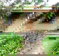 Walnut Cottage - C Tourism