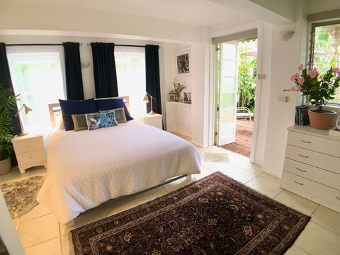 Bangalow Studio Apartment - C Tourism 1