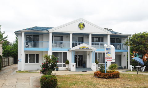 Blue And White Lodge - C Tourism 0