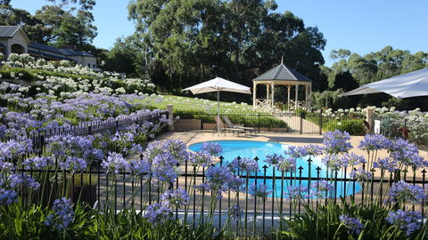 Brice Hill Country Lodge - C Tourism 0
