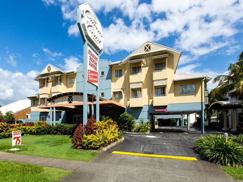Cairns Queens Court - C Tourism 0