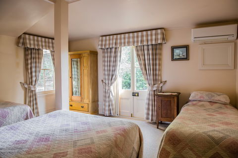 Capers Cottage - C Tourism 0