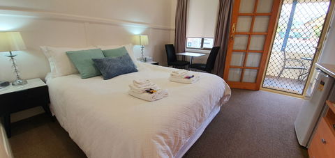 Coppers Hill Boutique Accommodation - C Tourism 0