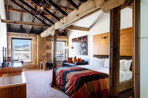 Henry Jones Art Hotel - The - C Tourism 2