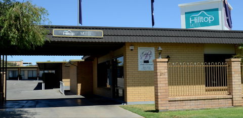 Hilltop Motel - C Tourism 0