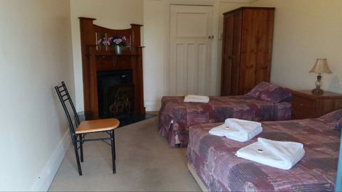 Kitchener Hotel - C Tourism 2