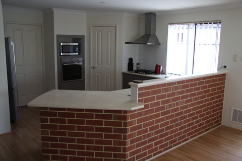 Mandurah Golf Links Retreat - C Tourism 1