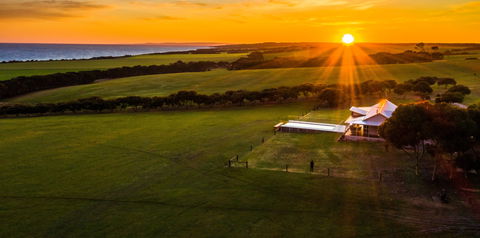Mistere On Kangaroo Island - C Tourism 1
