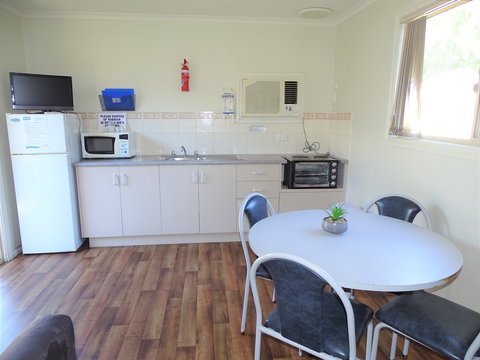 Moonta Bay Cabins - Cabin 3 - C Tourism 1