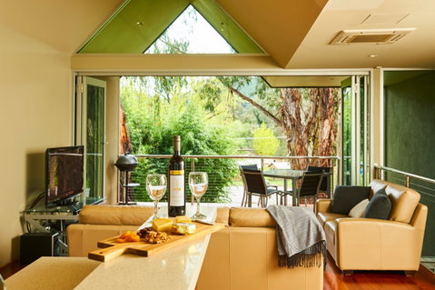 No. 6 Luxury Private Haven - C Tourism 1