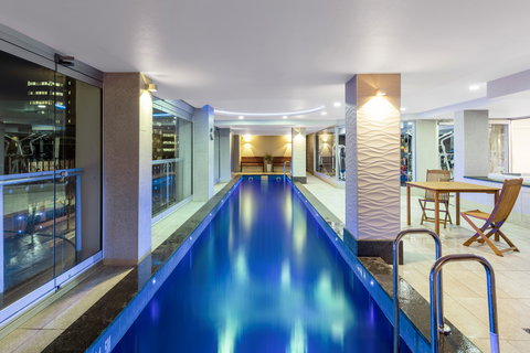 Oaks Adelaide Embassy Suites - C Tourism 1