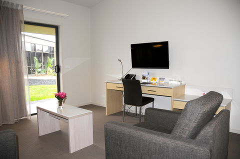 Quality Suites Seasons 5 Resort - C Tourism 1
