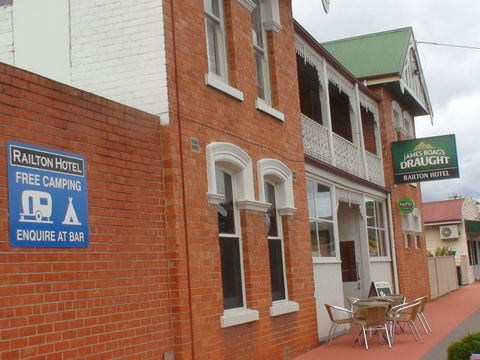 Railton Hotel - C Tourism 1