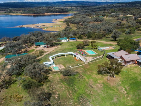 Reflections Holiday Parks Lake Burrendong - C Tourism 0