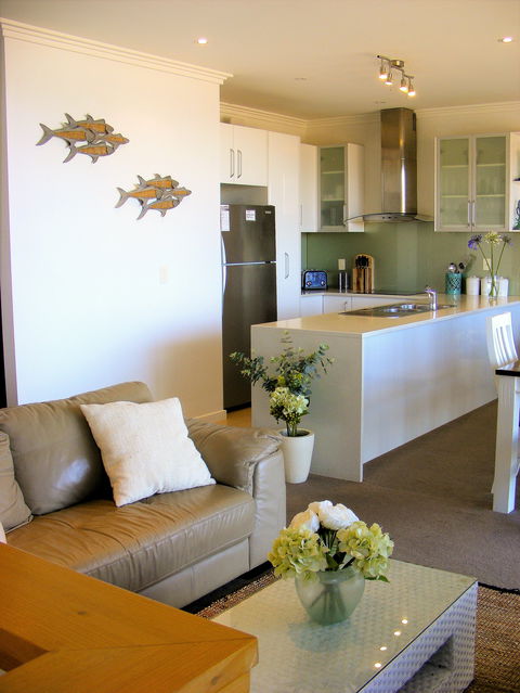Shearwaters Apartment - C Tourism 1