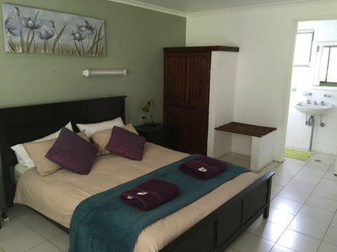 Sinclairs Country Retreat - C Tourism 0