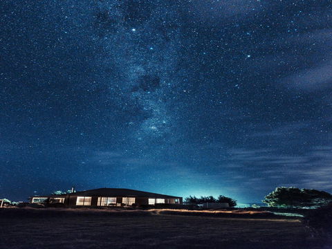Stargazers Luxury Cottage - C Tourism 1