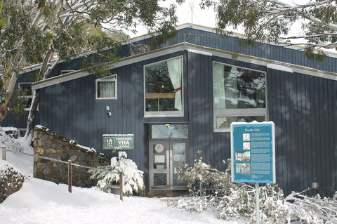 Thredbo YHA Snowy Mountains - C Tourism 0