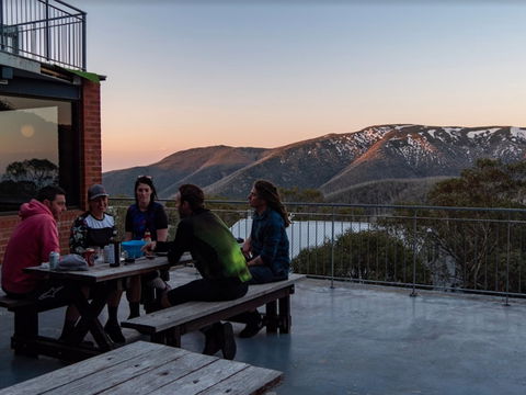 Viking Alpine Lodge - C Tourism 1