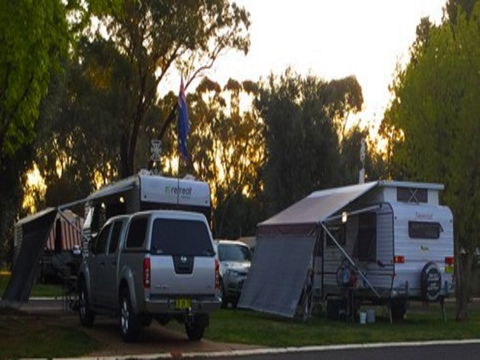 Westview Caravan Park - Open For Essential Travel Only - C Tourism 2