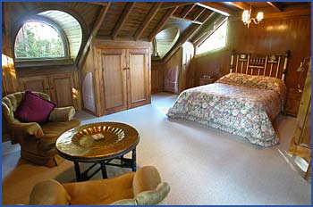 A Camelot Tower And Penthouse - C Tourism 0
