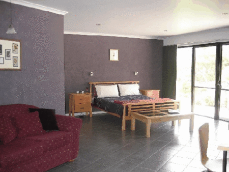 Wrens On Glenelg - C Tourism 1