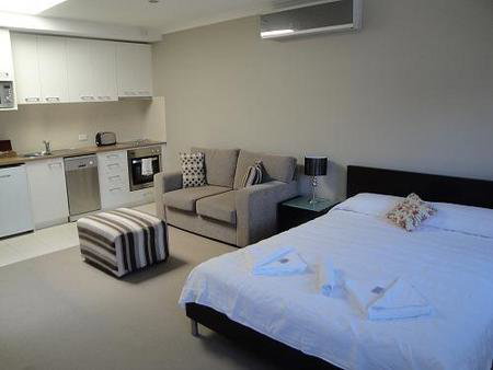 The Queenscliff Inn - C Tourism 2