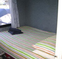 Boyds Bay Houseboat Holidays - C Tourism