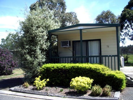 Tandara Caravan Park - C Tourism 0