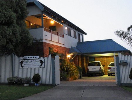 Black Dolphin Beach Penthouse - C Tourism 3