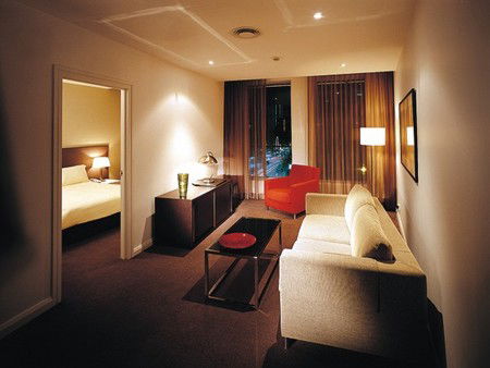 Adina Apartment Hotel Sydney, Central - C Tourism 2