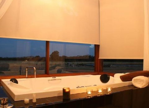 Aurora Cottages - C Tourism 1