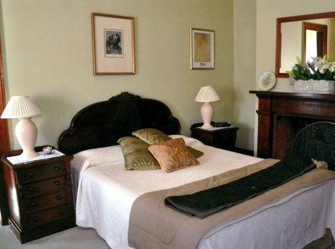 Victoria House Portland - C Tourism 2