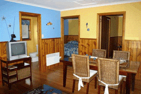 Bicheno's Gallery And Apartments - C Tourism 0