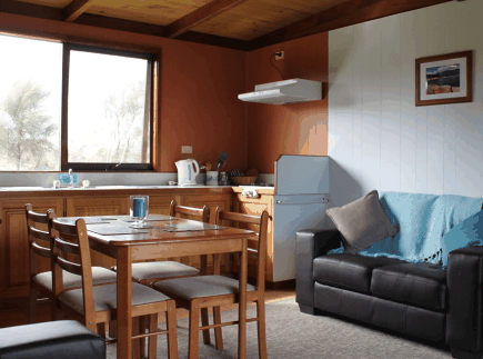 Flinders Island Cabin Park - C Tourism